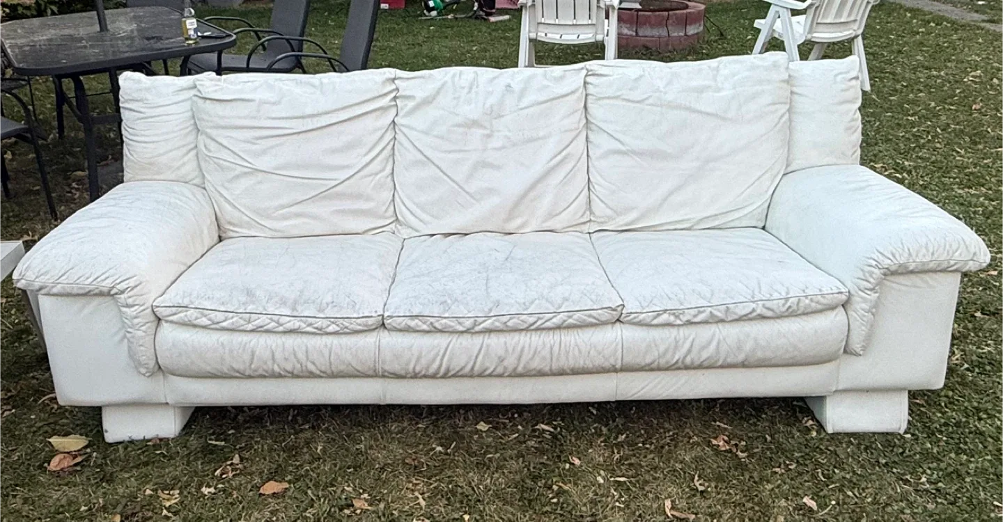 White Sofa Set - Loveseat & Couch image indicator(2)