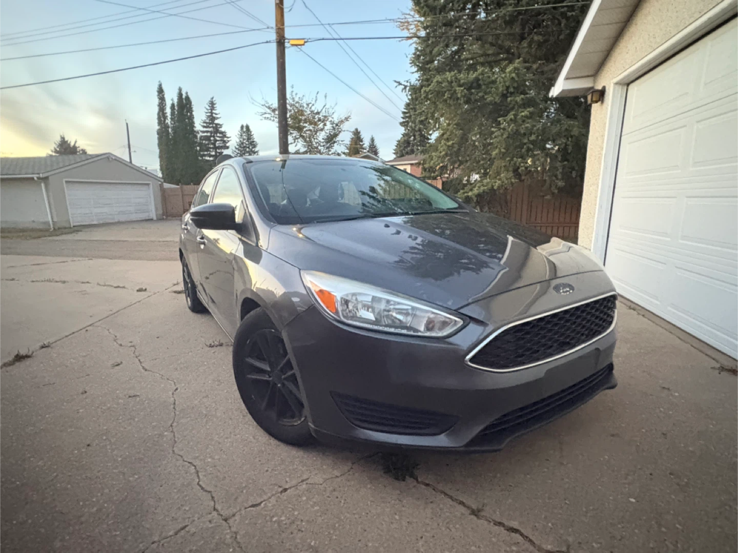 Ford Focus Hatchback 2017 - photo 2