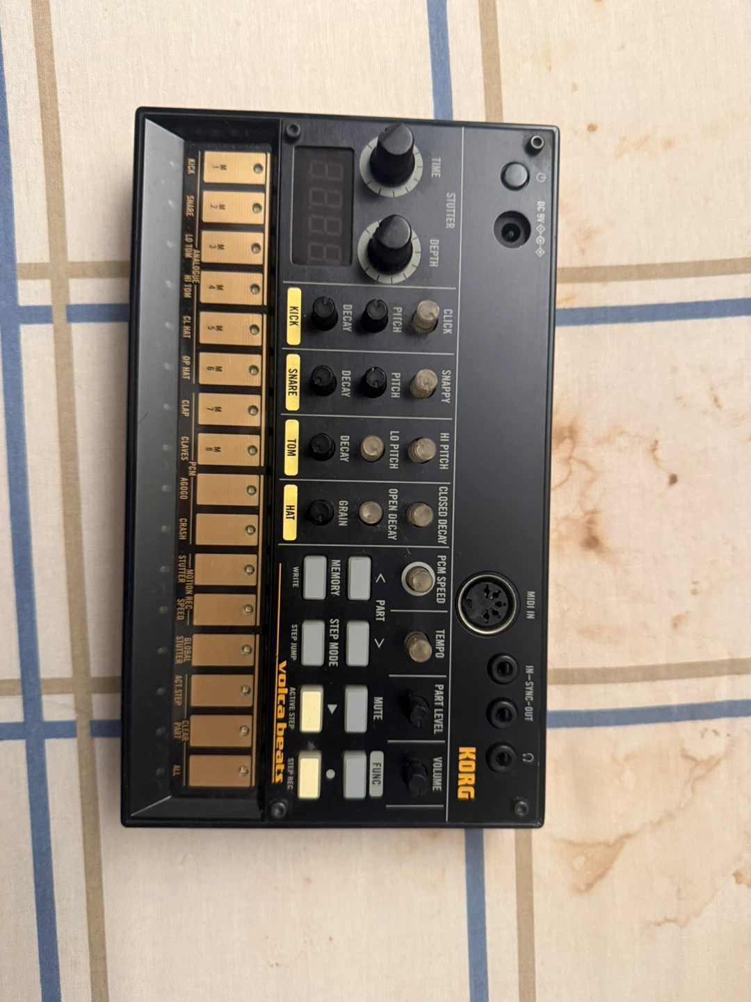 Korg Volca Beats Analog Rhythm Machine