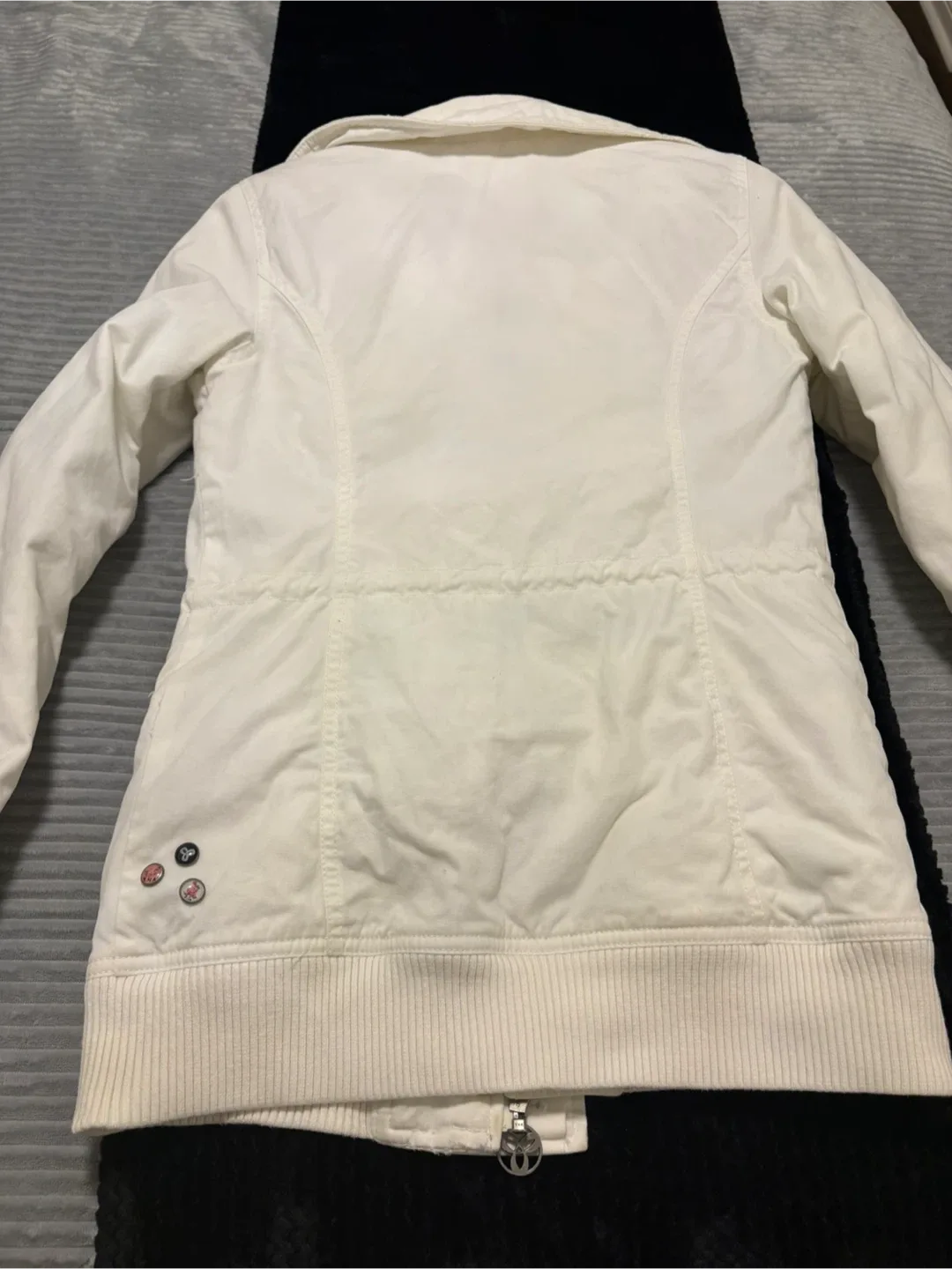 🥕TNA Now Always White Jacket image indicator(2)