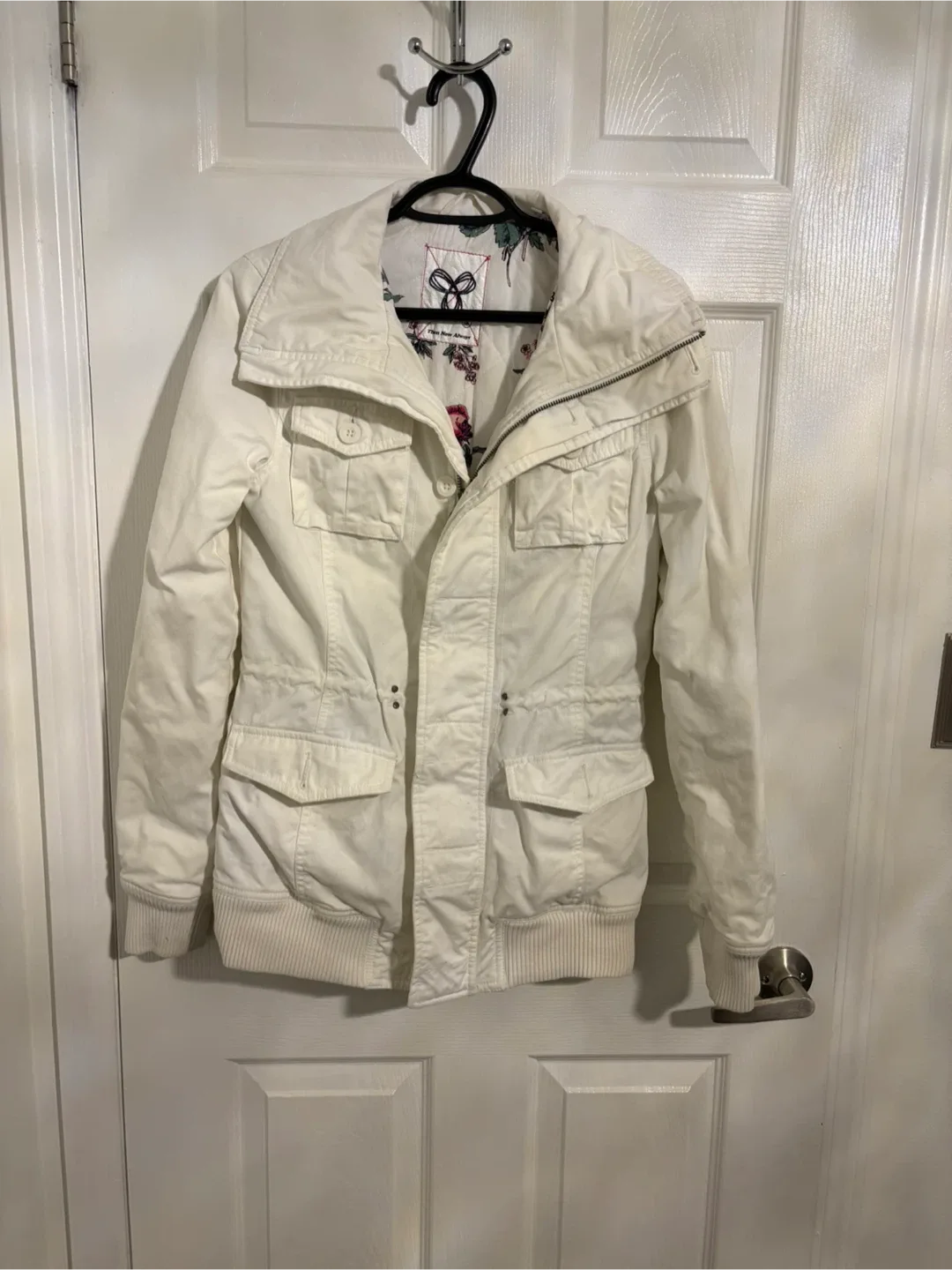 🧡TNA Now Always White Jacket thumbnail