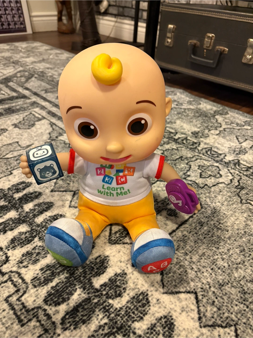 🥕CoComelon Learn With Me Doll