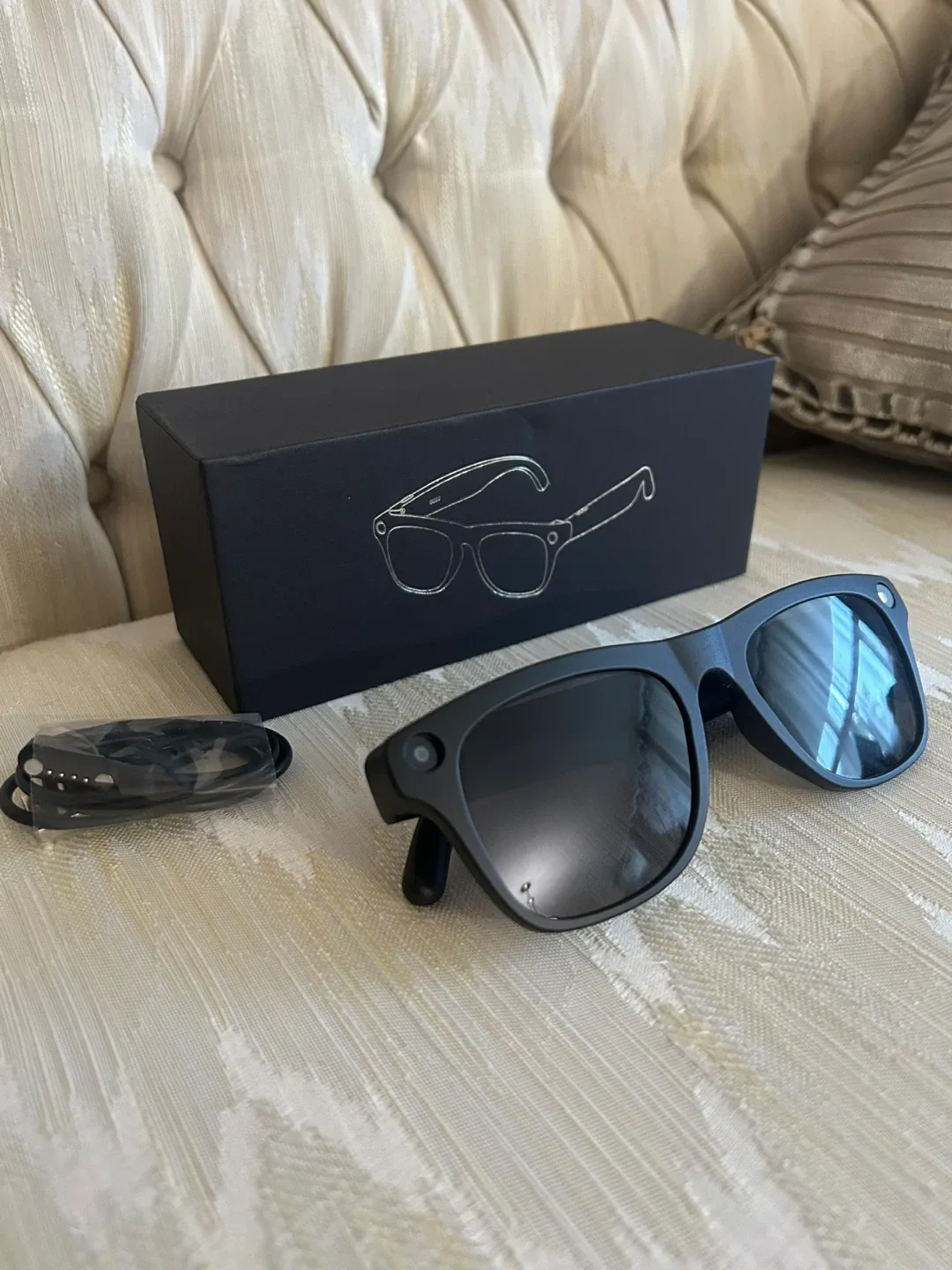 🔥 Smart AI Glasses – Brand New & Fully Loaded! 🔥 image indicator(7)