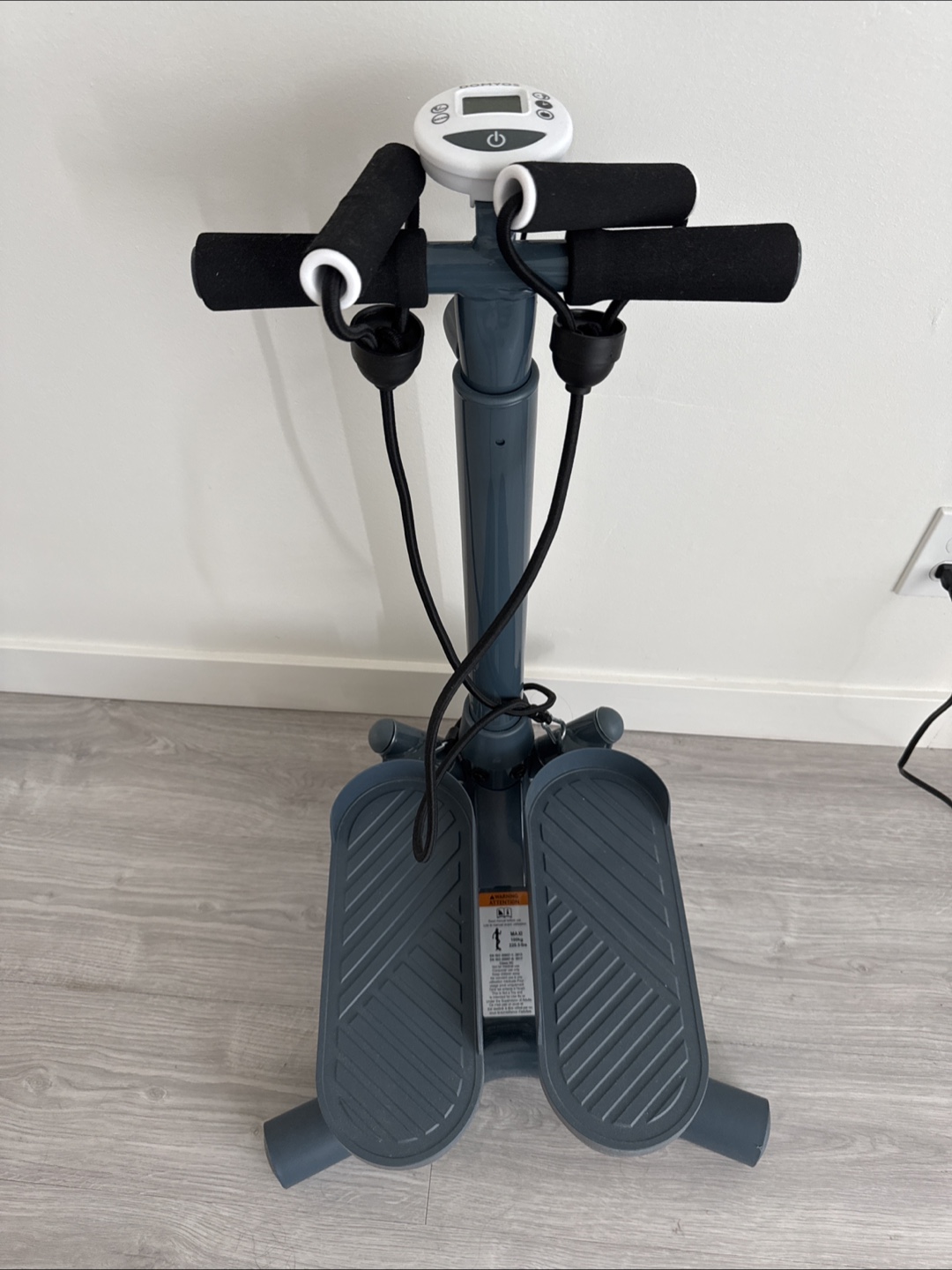 Domyos MS520 Mini Stepper with Handlebars and Resistance bands