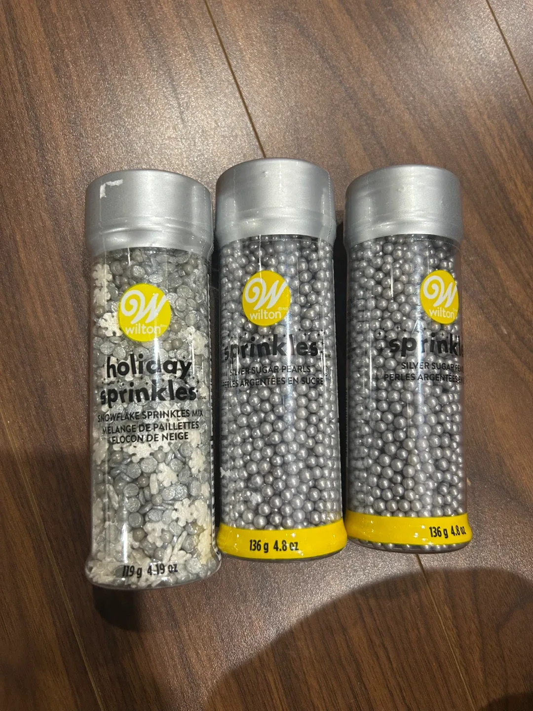 Wilton new holiday collection sprinkles 3 for 10$ thumbnail