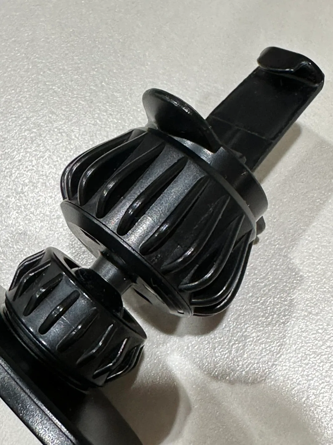 LISEN Car Phone Mount image indicator(3)