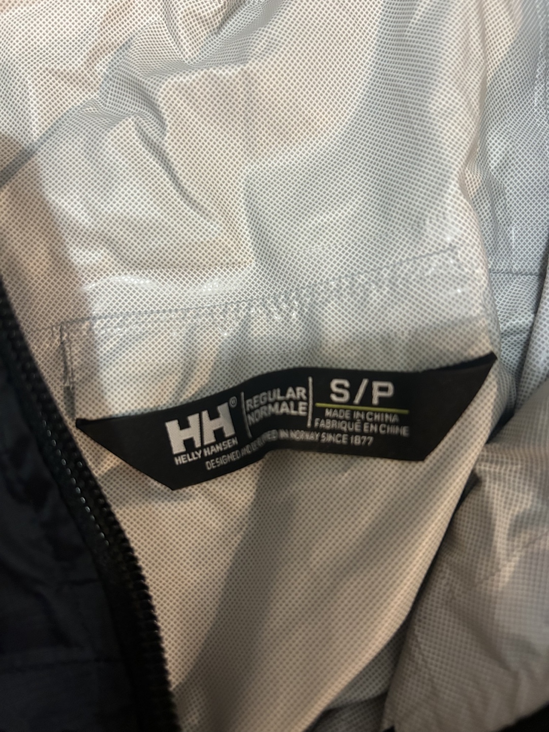 Helly Hansen Loke Jacket - Black - Size S-Men’s - photo 2