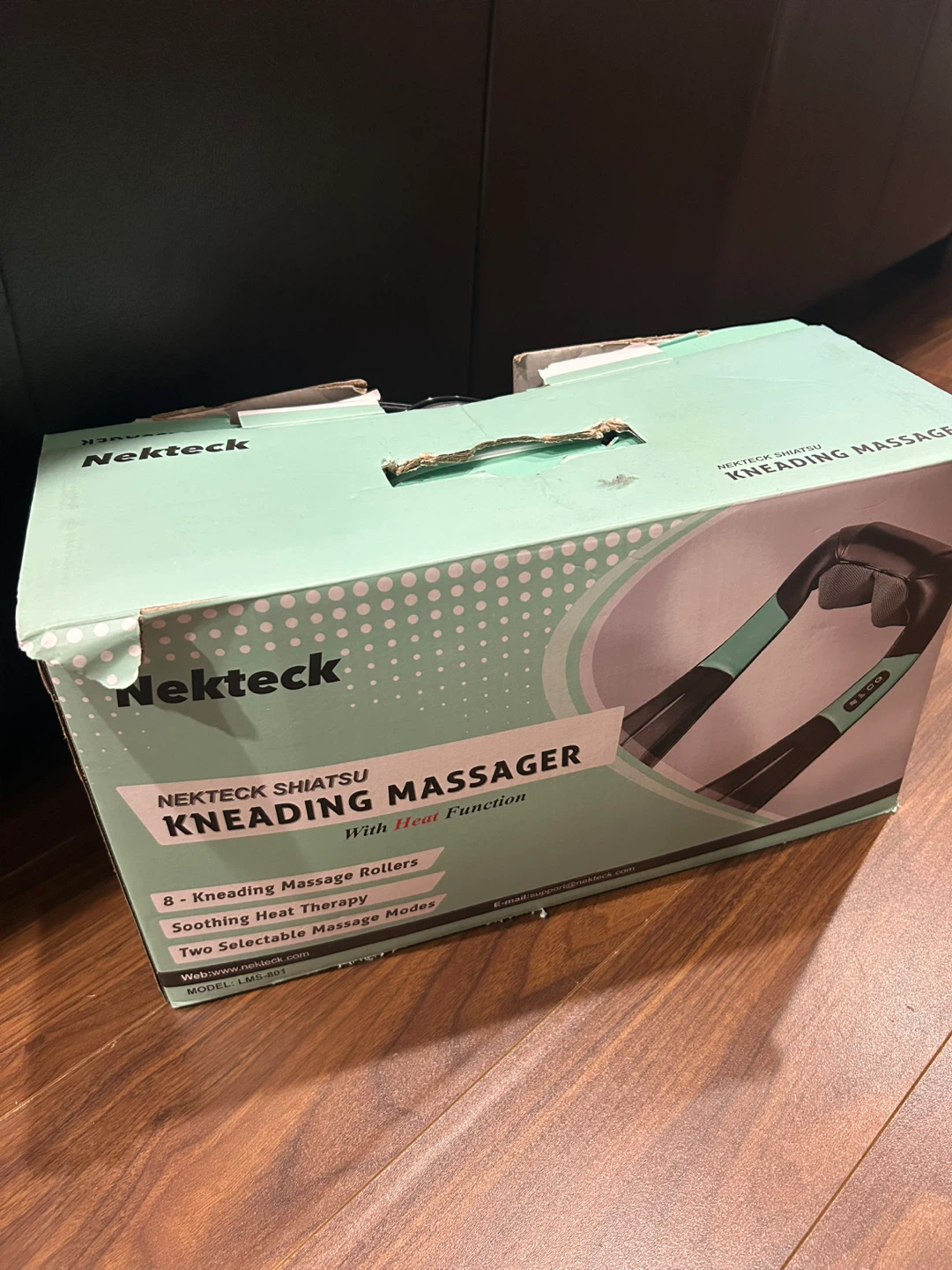 Neck+ Shoulder Massager Heat  Deep Tissue Kneading Massage - photo 2