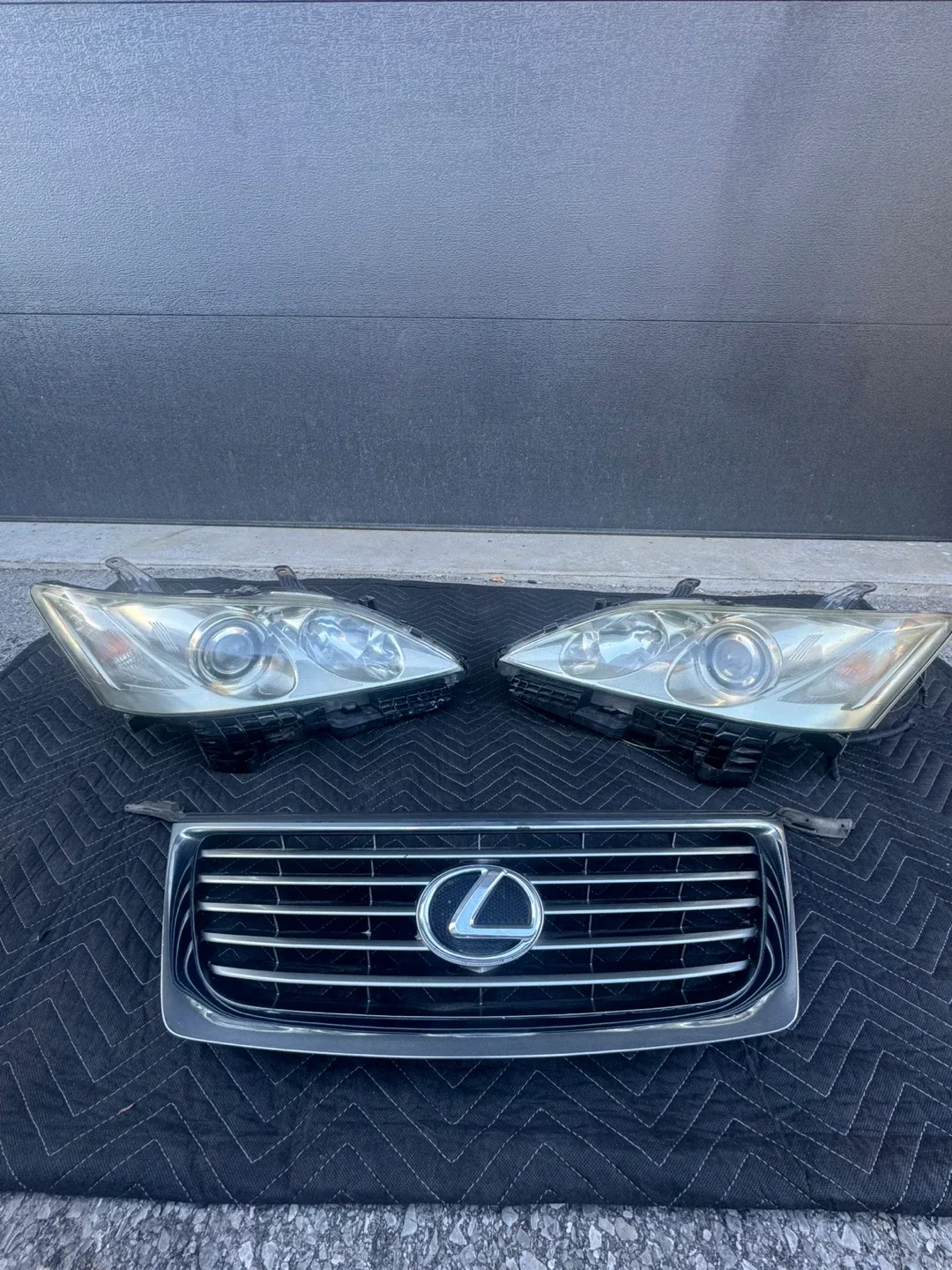 Lexus Headlights & Grille 2007-2010 ES350 image indicator(3)
