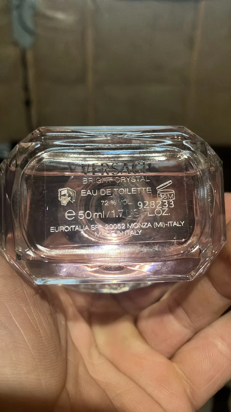 Variety of Perfumes & Colognes image indicator(2)