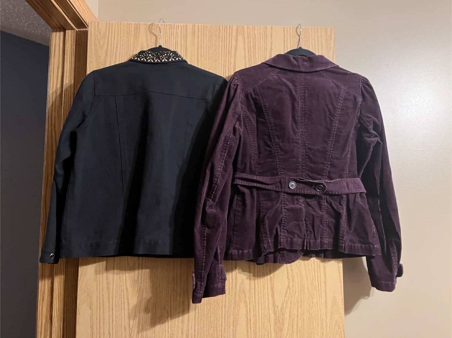 LADIES JEAN & CORDUROY JACKETS (Size Small) - photo 2