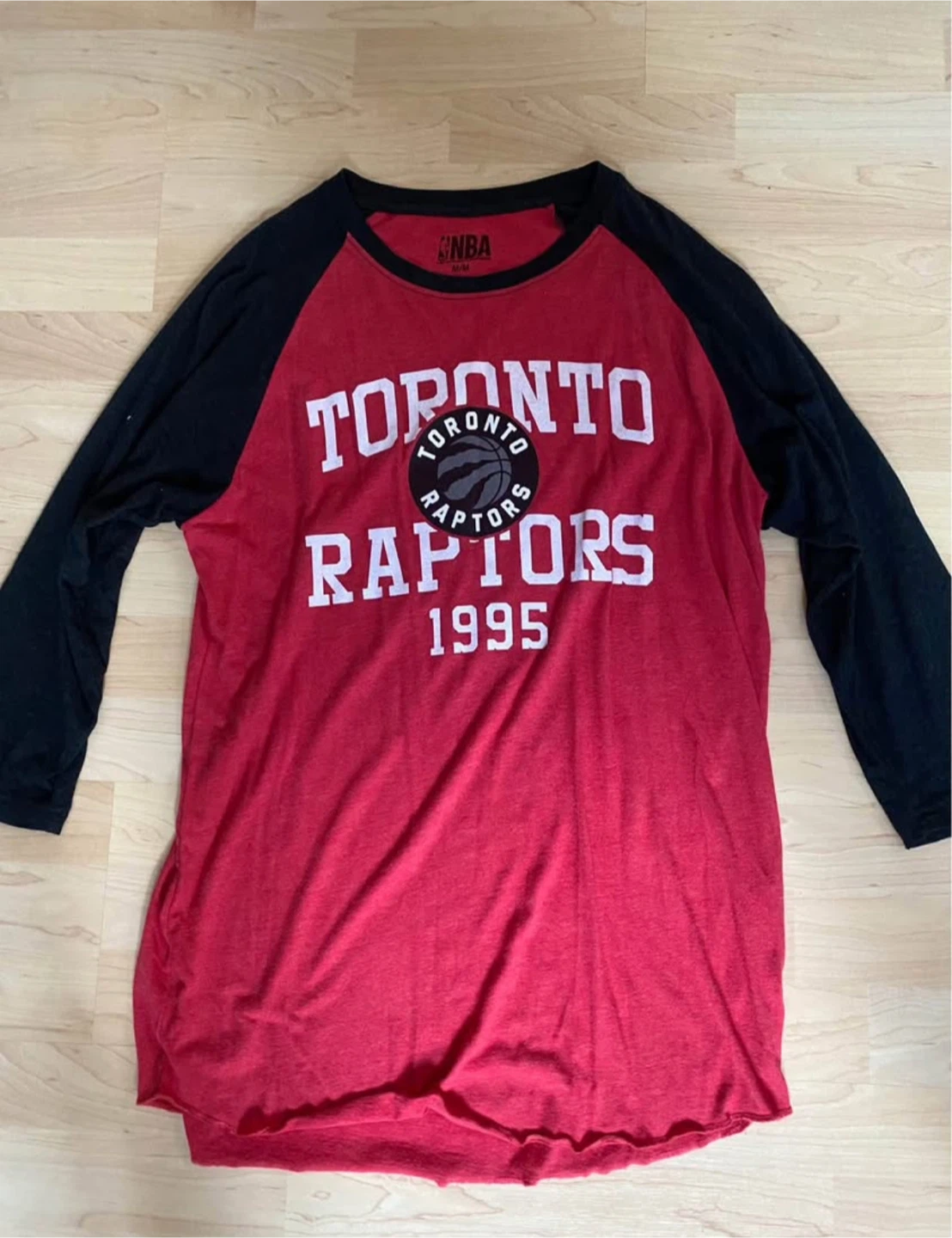 Toronto Raptors 1995 NBA Raglan Shirt - Size M