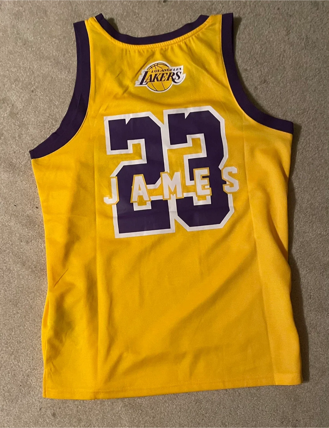 Los Angeles Lakers Lebron James #23 Jersey thumbnail