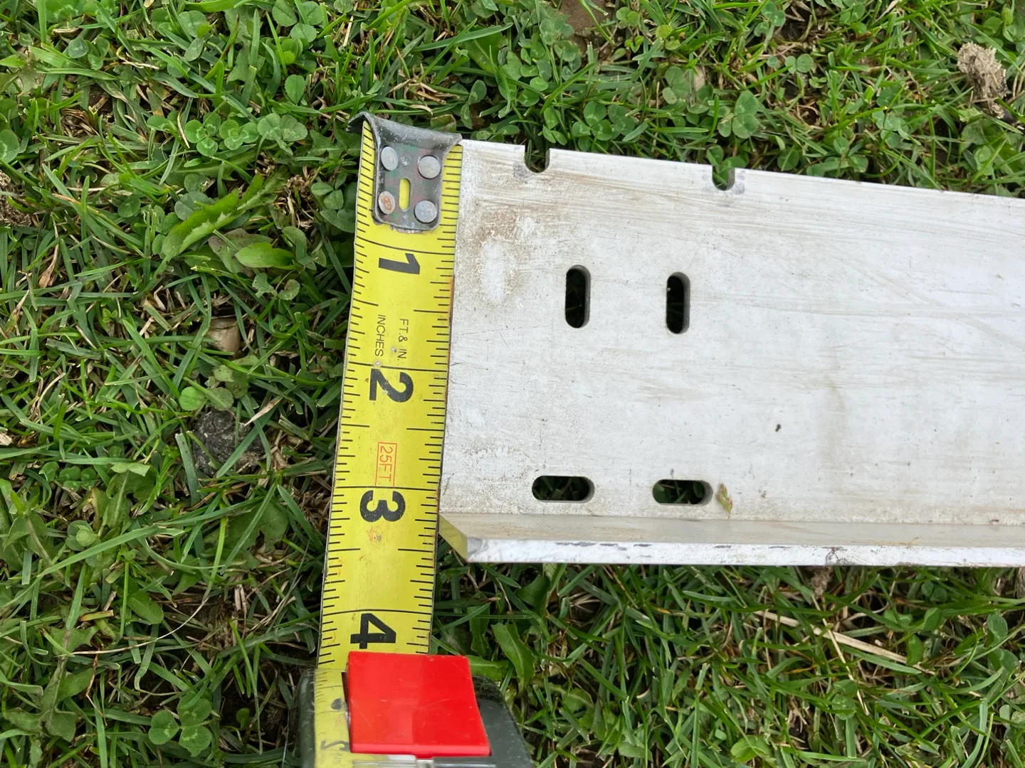 Aluminum Angle Bar image indicator(3)