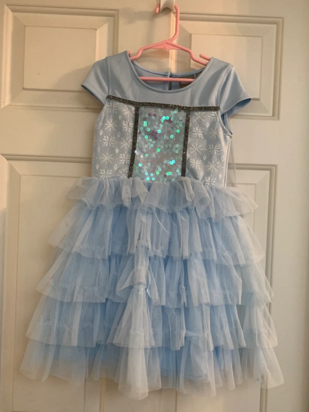 Girls' party Dresses  - assorted sizes thumbnail