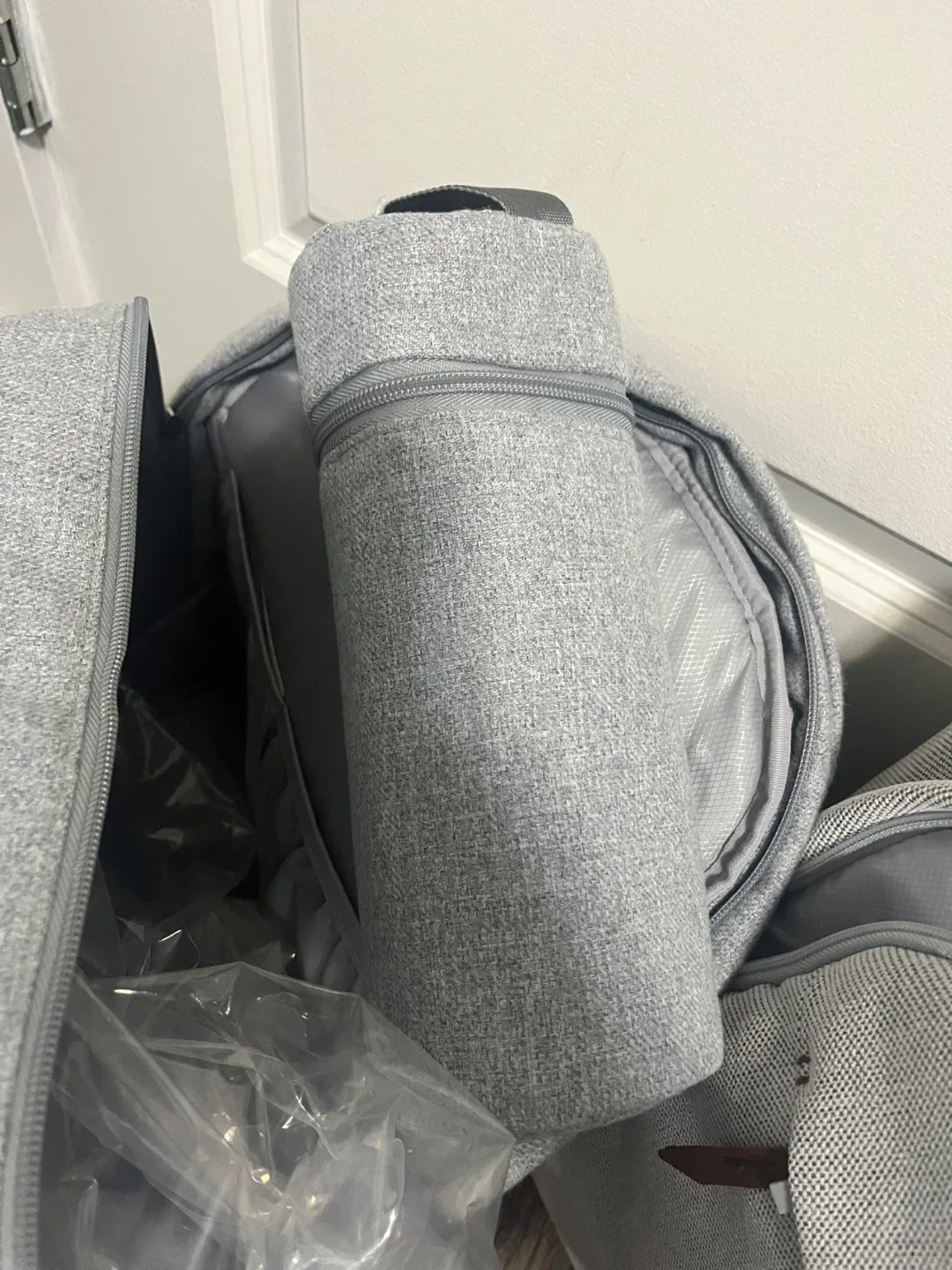 UPPAbaby Changing Backpack Diaper Bag image indicator(7)