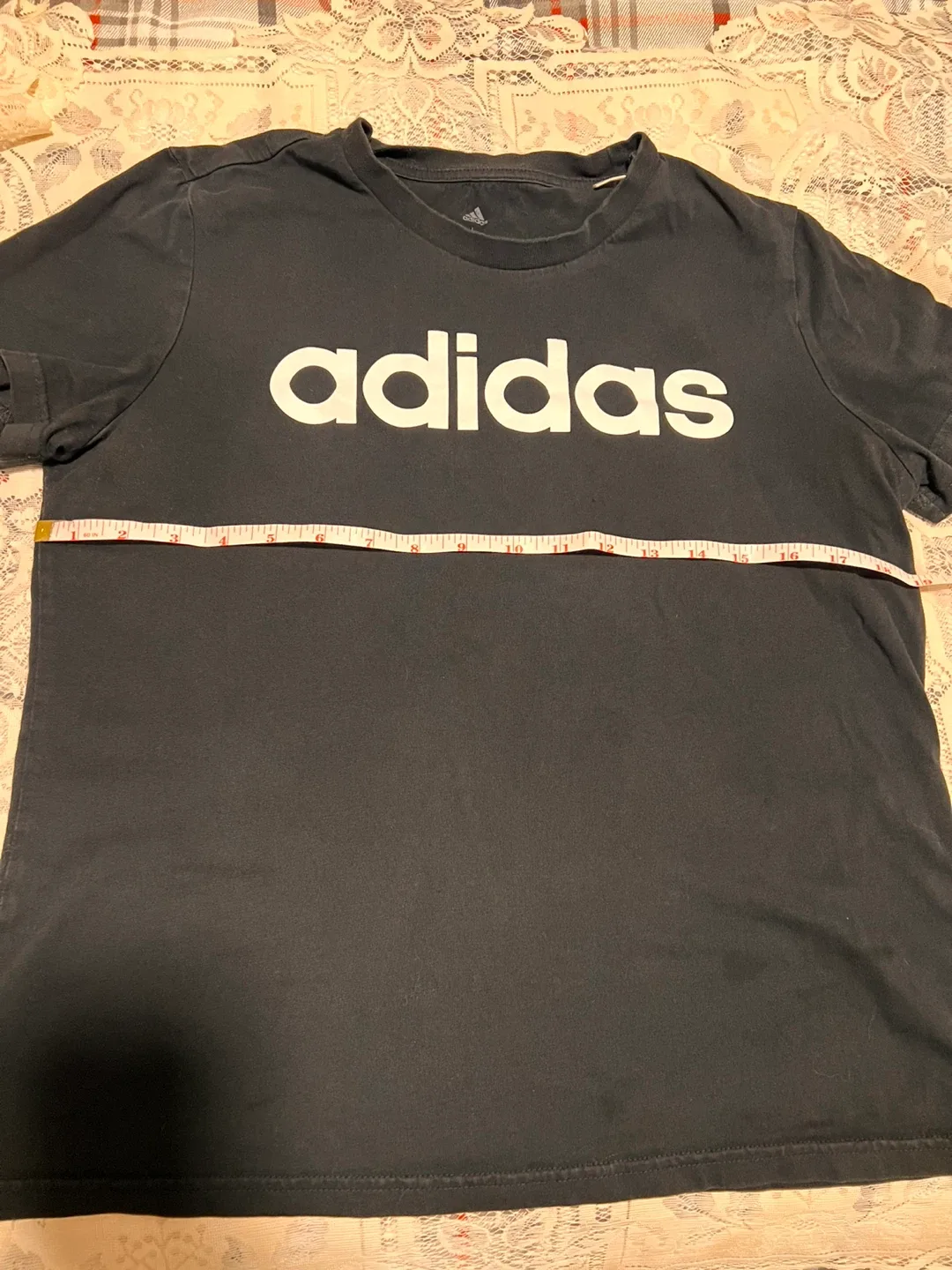 Junior’s Adidas T-shirt - Size Large image indicator(2)