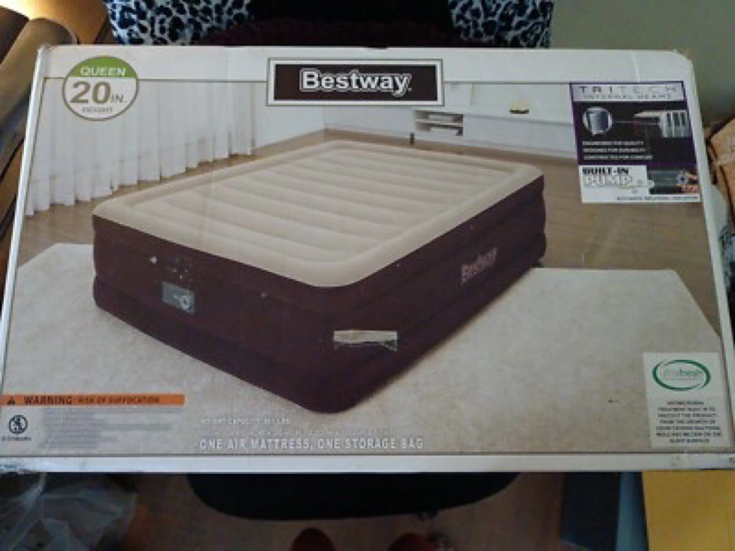 Bestway Queen Air Mattress - 20 inch height - photo 2