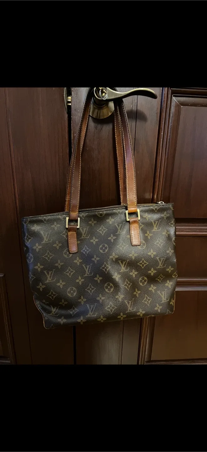 Louis Vuitton Monogram Canvas Compiègne 28 image indicator(2)