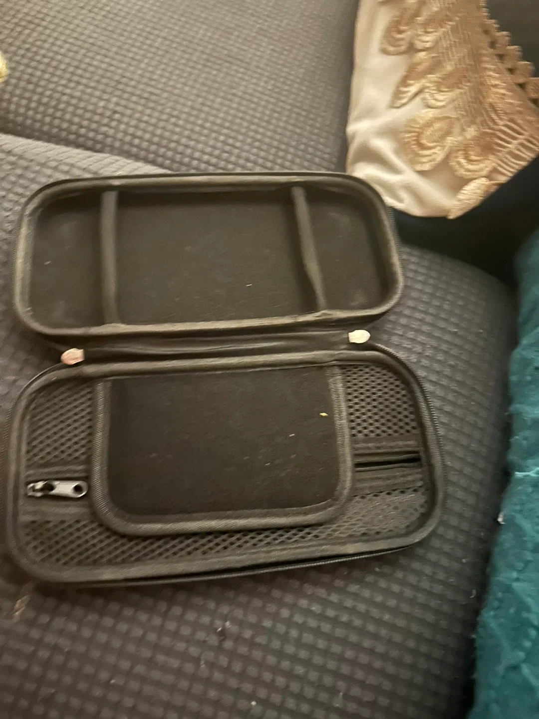 Nintendo Switch Games & Case image indicator(4)