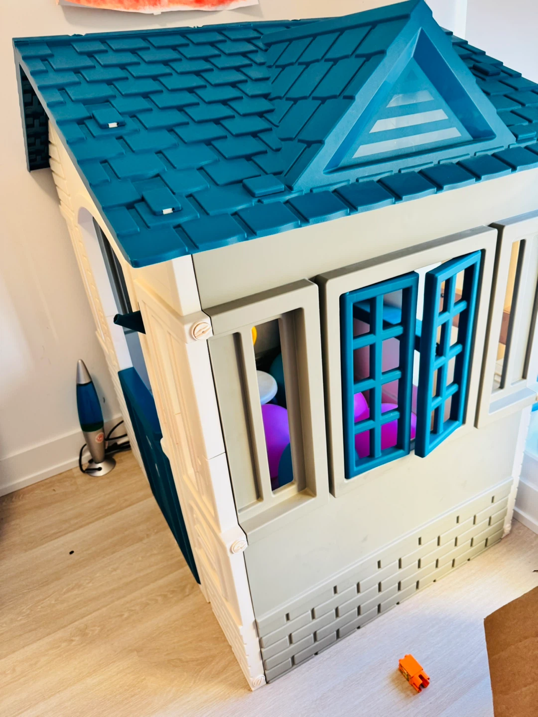 Little Tikes Playhouse - Blue & White - photo 4