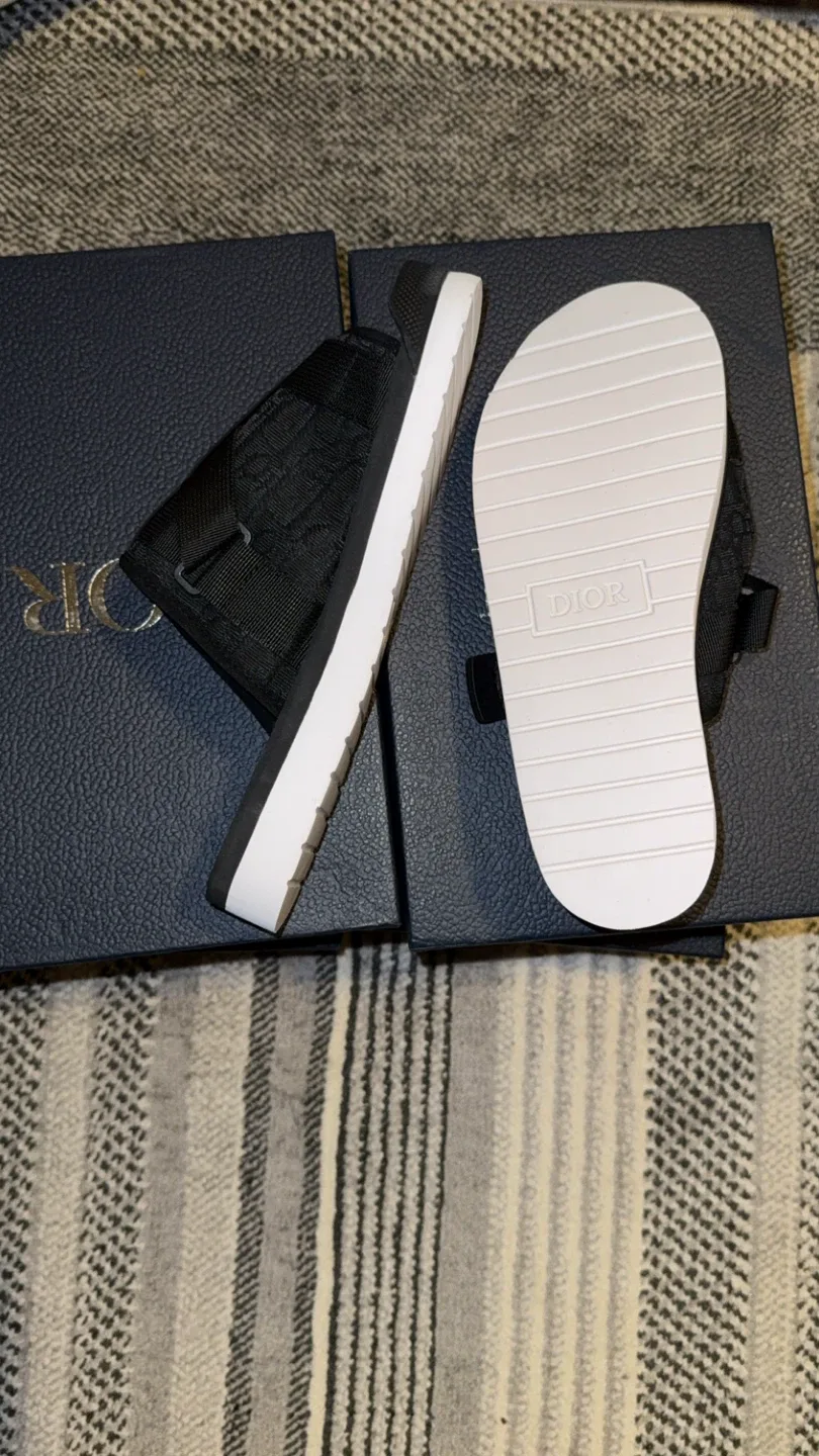 Dior Black Men's Alpha Slides image indicator(2)