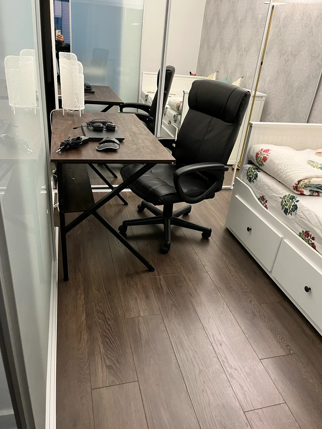 Brown and Black Desk - photo 4