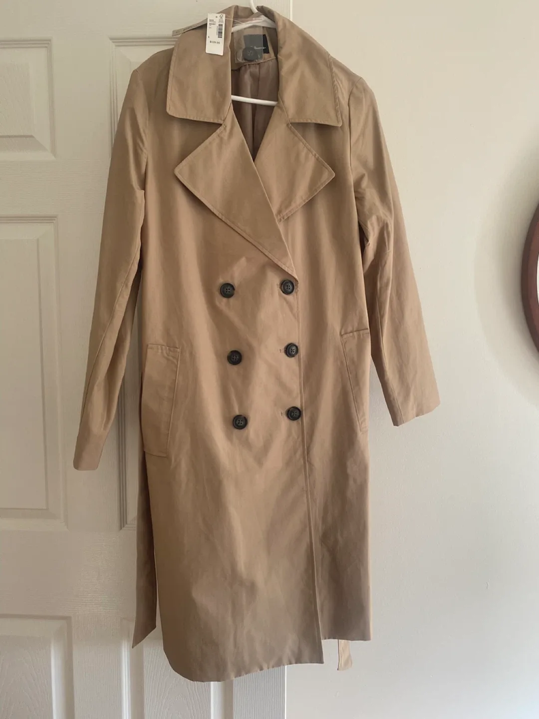 Reitmans Trench Coat - Size Large image indicator(2)