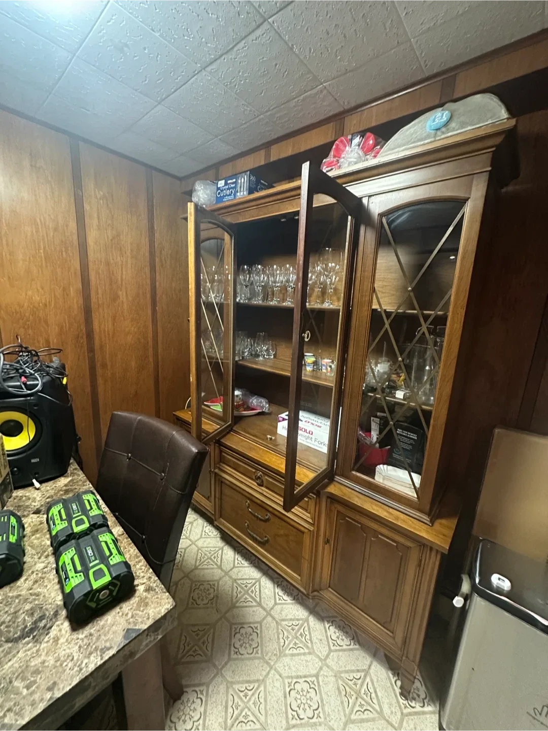 Wooden China Cabinet image indicator(2)