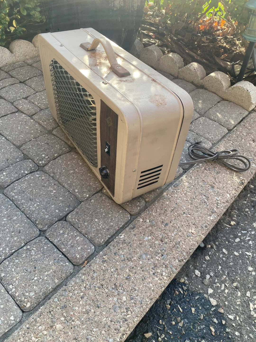 Vintage Standard Electric Fan Heater image indicator(3)