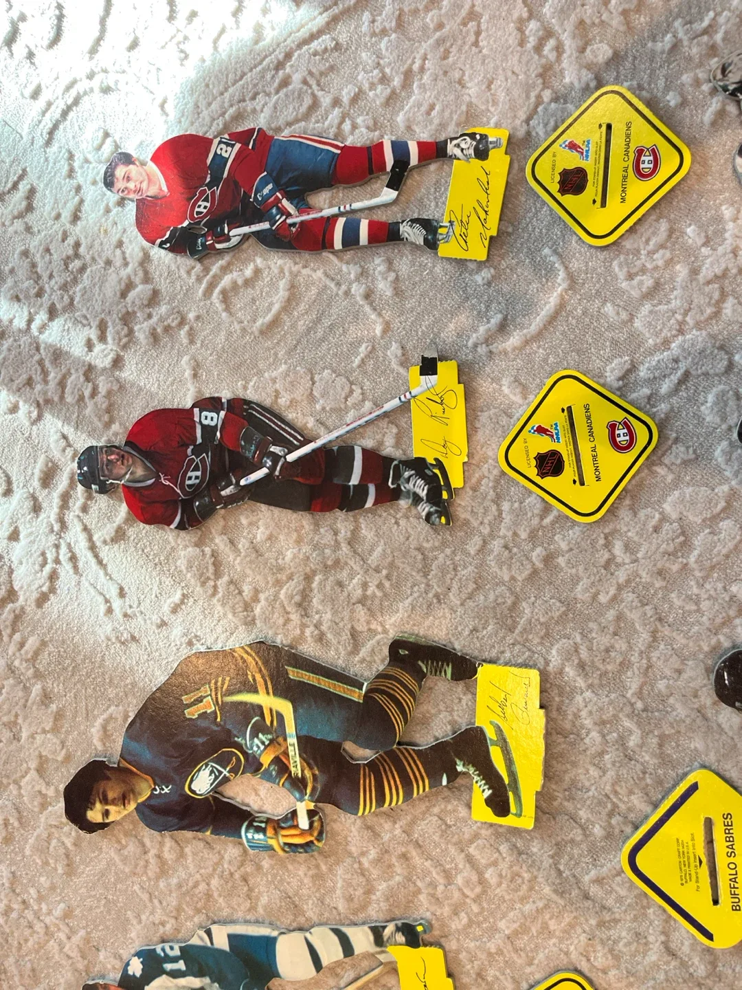 1975 Hockey Heroes Stand-Ups image indicator(5)