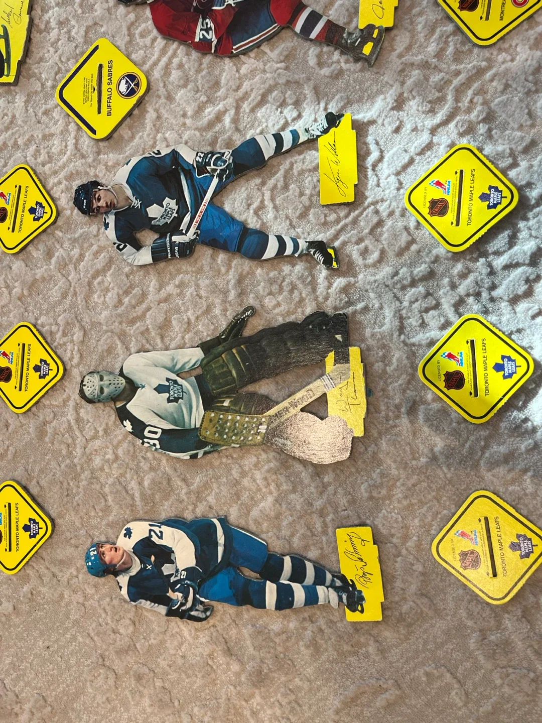 1975 Hockey Heroes Stand-Ups image indicator(3)