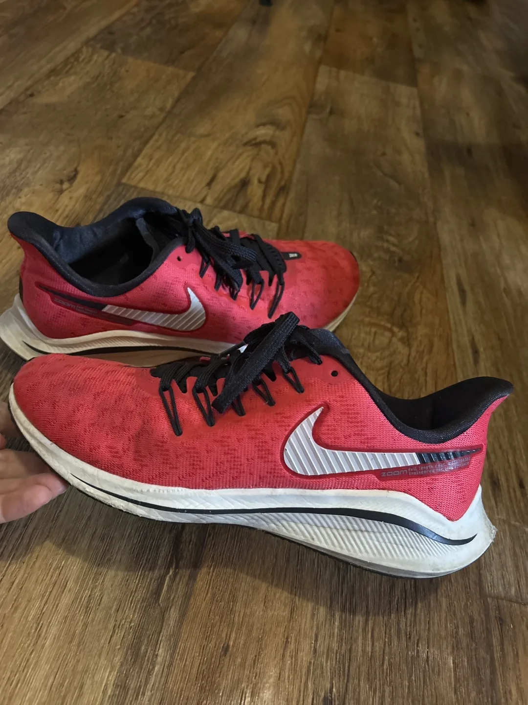 Nike Zoom Vomero Running Shoes - Size 7.5 thumbnail