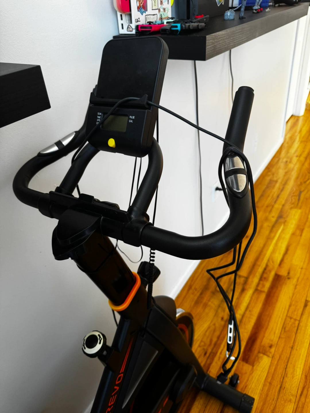 UREVO Exercise Bike - photo 3
