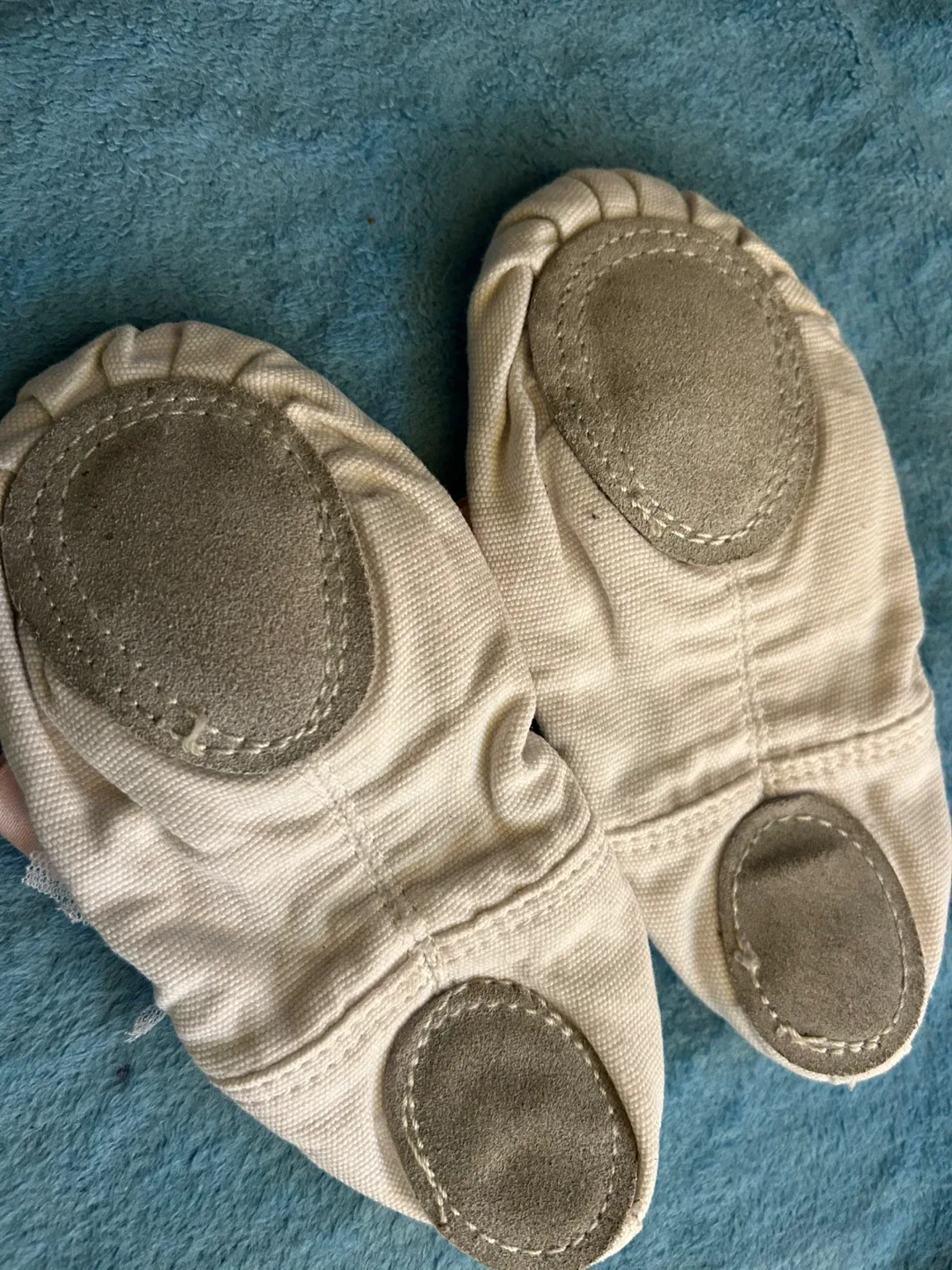 Ballet Dance Shoes with Bow image indicator(4)