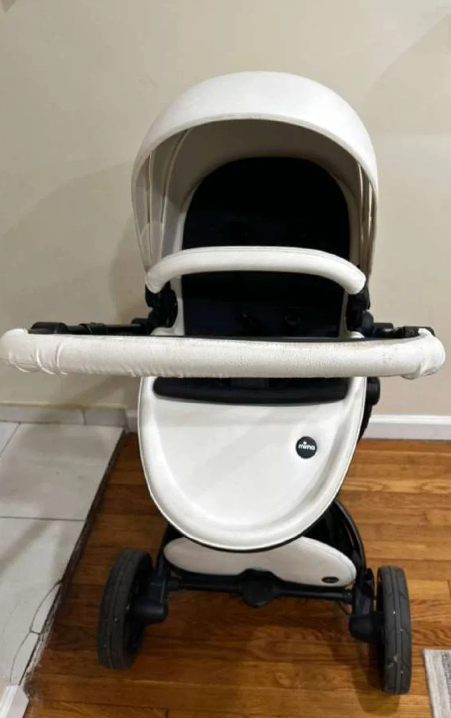 Mima Xari Stroller - White image indicator(2)