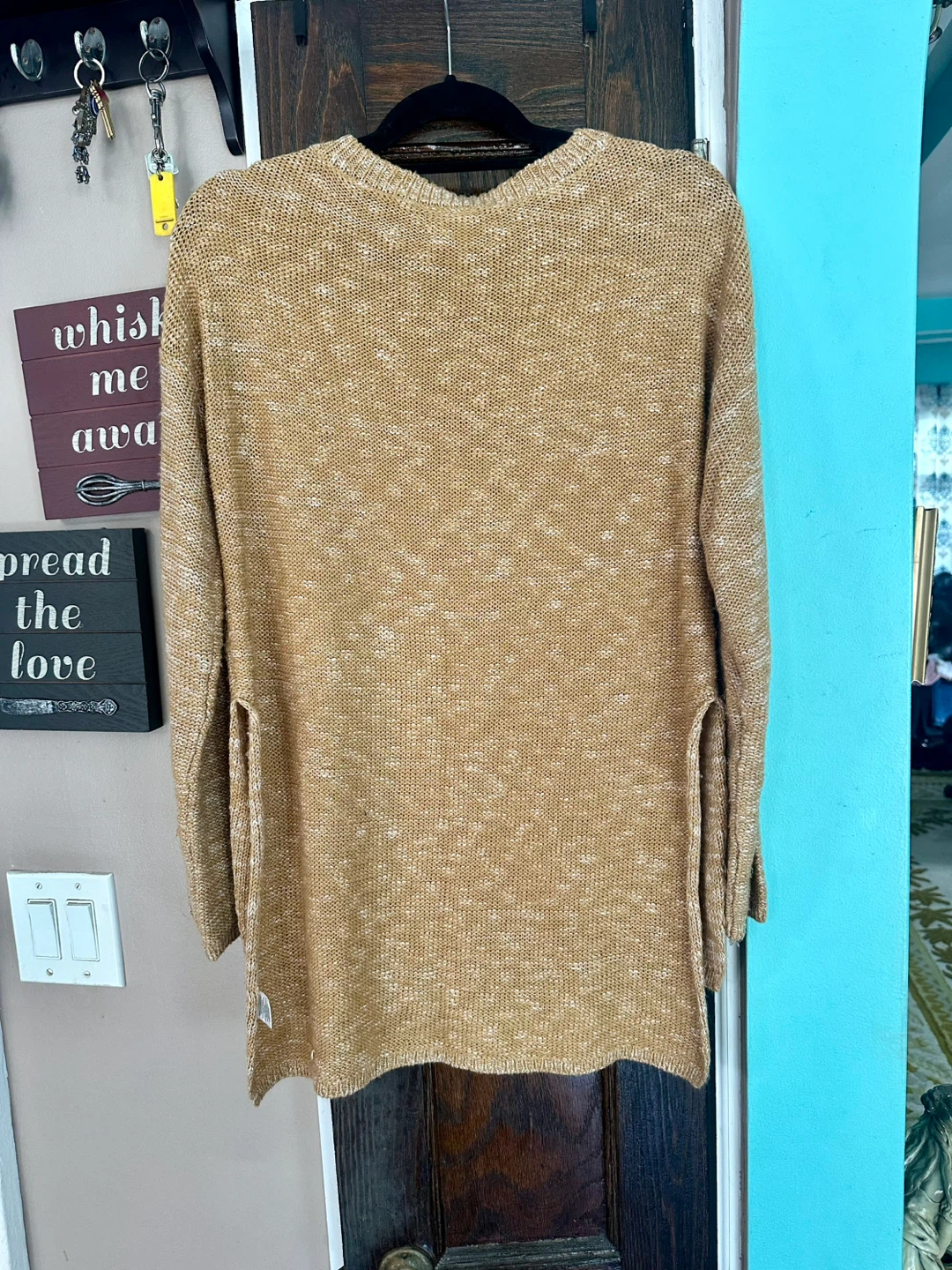 Bundle of 2 sweaters size small - photo 4