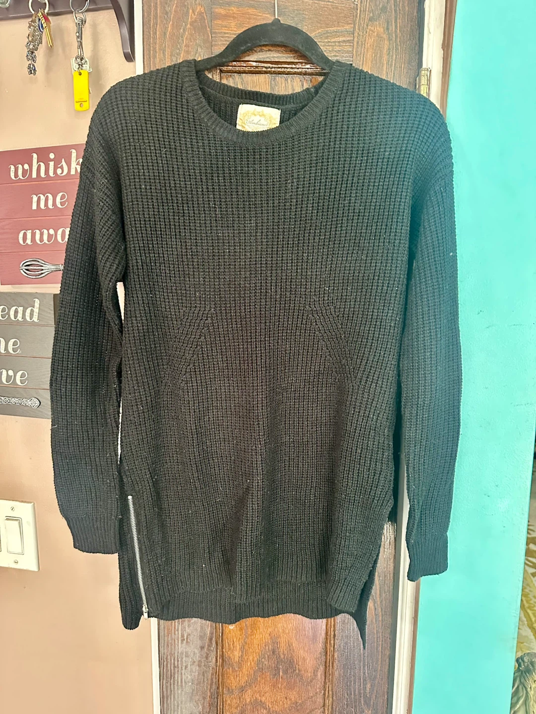 Bundle of 2 sweaters size small - photo 5
