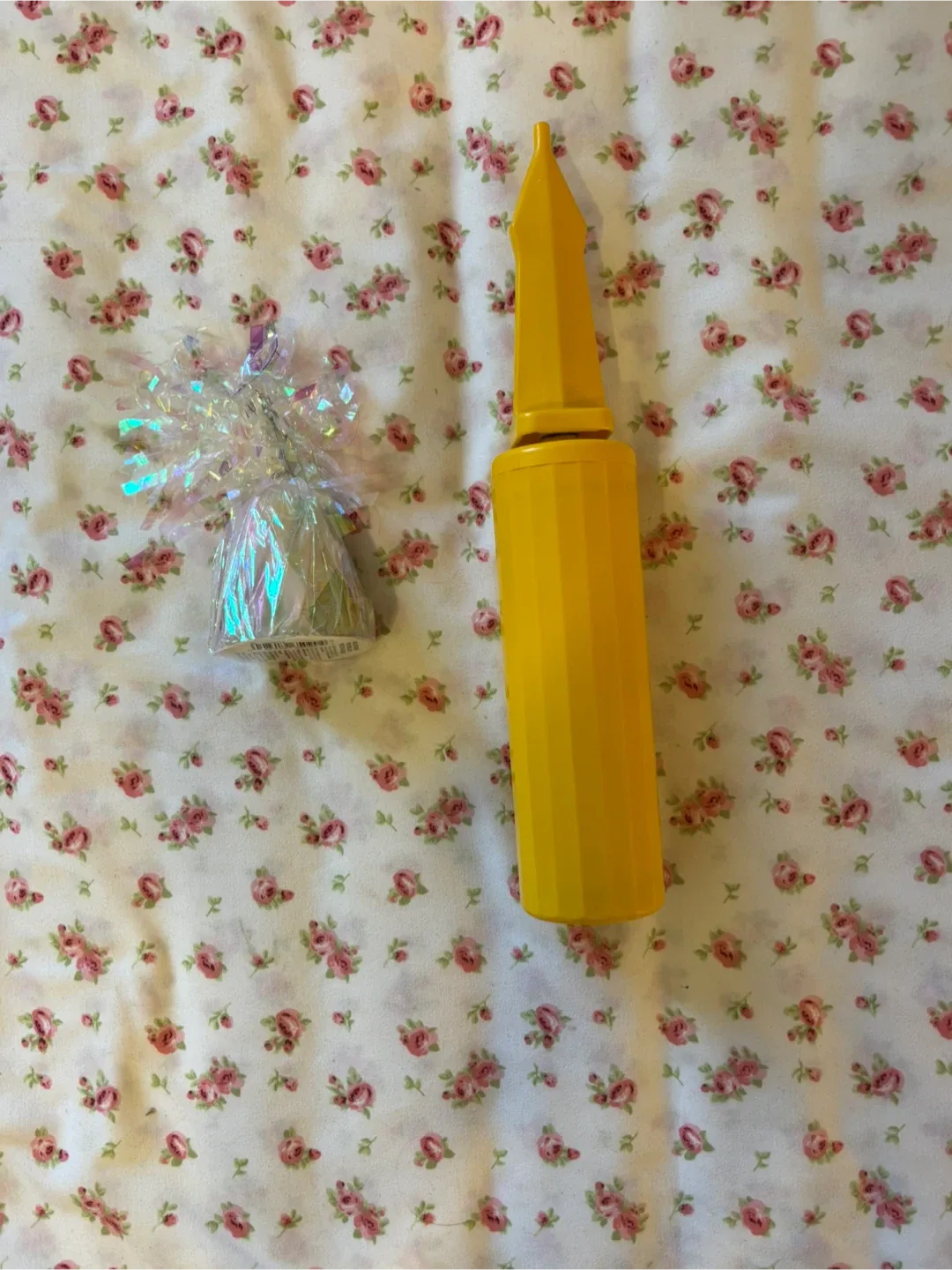 Party Supplies and Decorations image indicator(9)