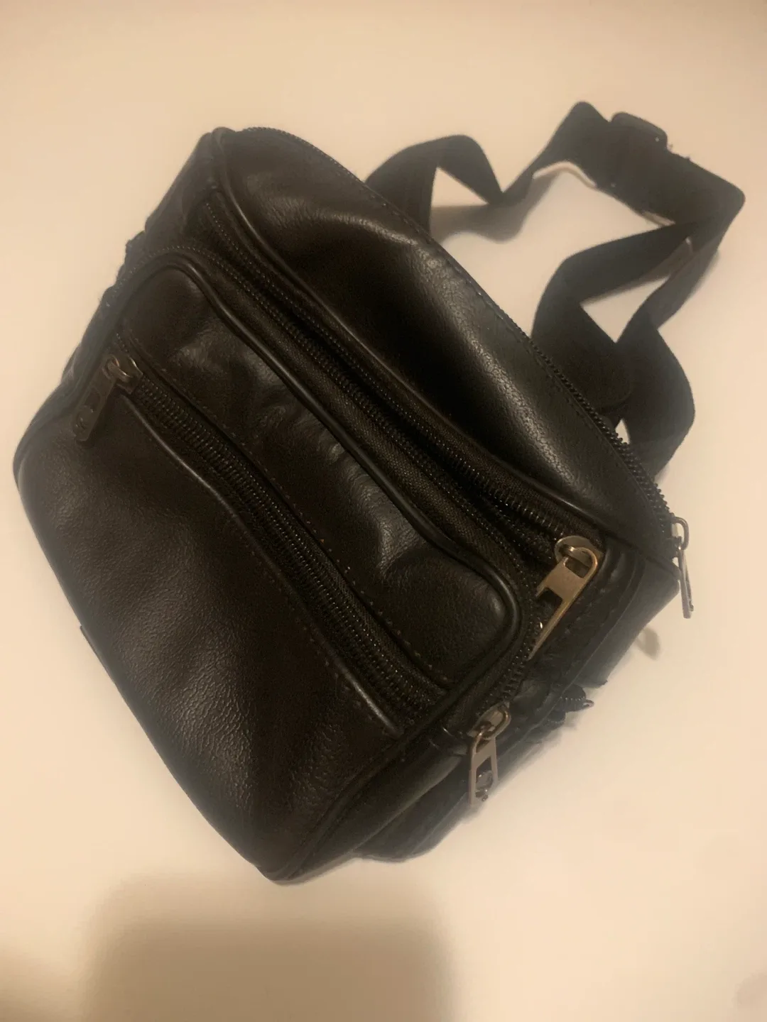 Black Waist Pack image indicator(2)