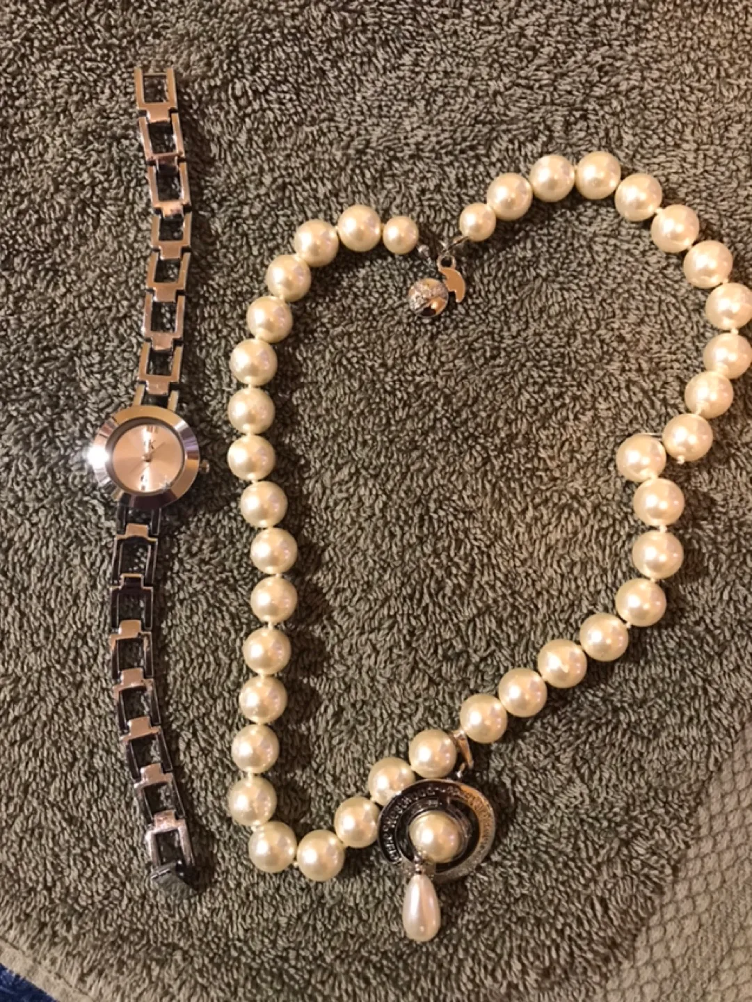 Jewelry Set: Watch, Pearl Necklace, Silver Necklace image indicator(3)