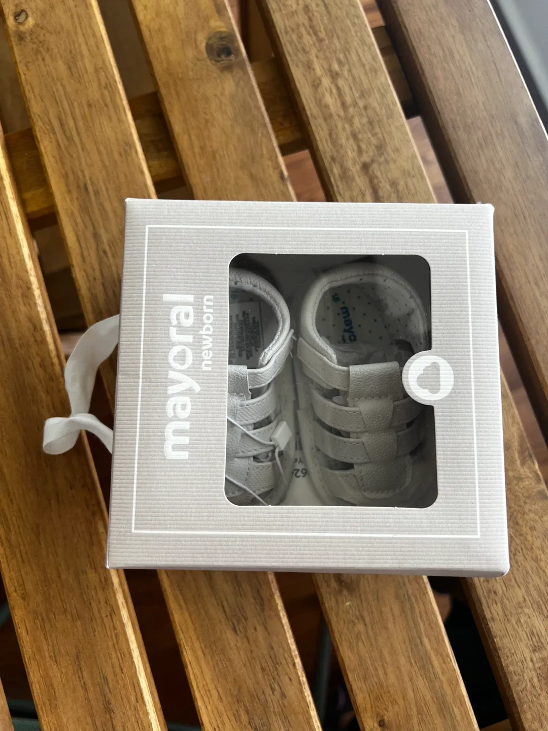 Mayoral Newborn White Sandals - Size 16 (New) image indicator(2)