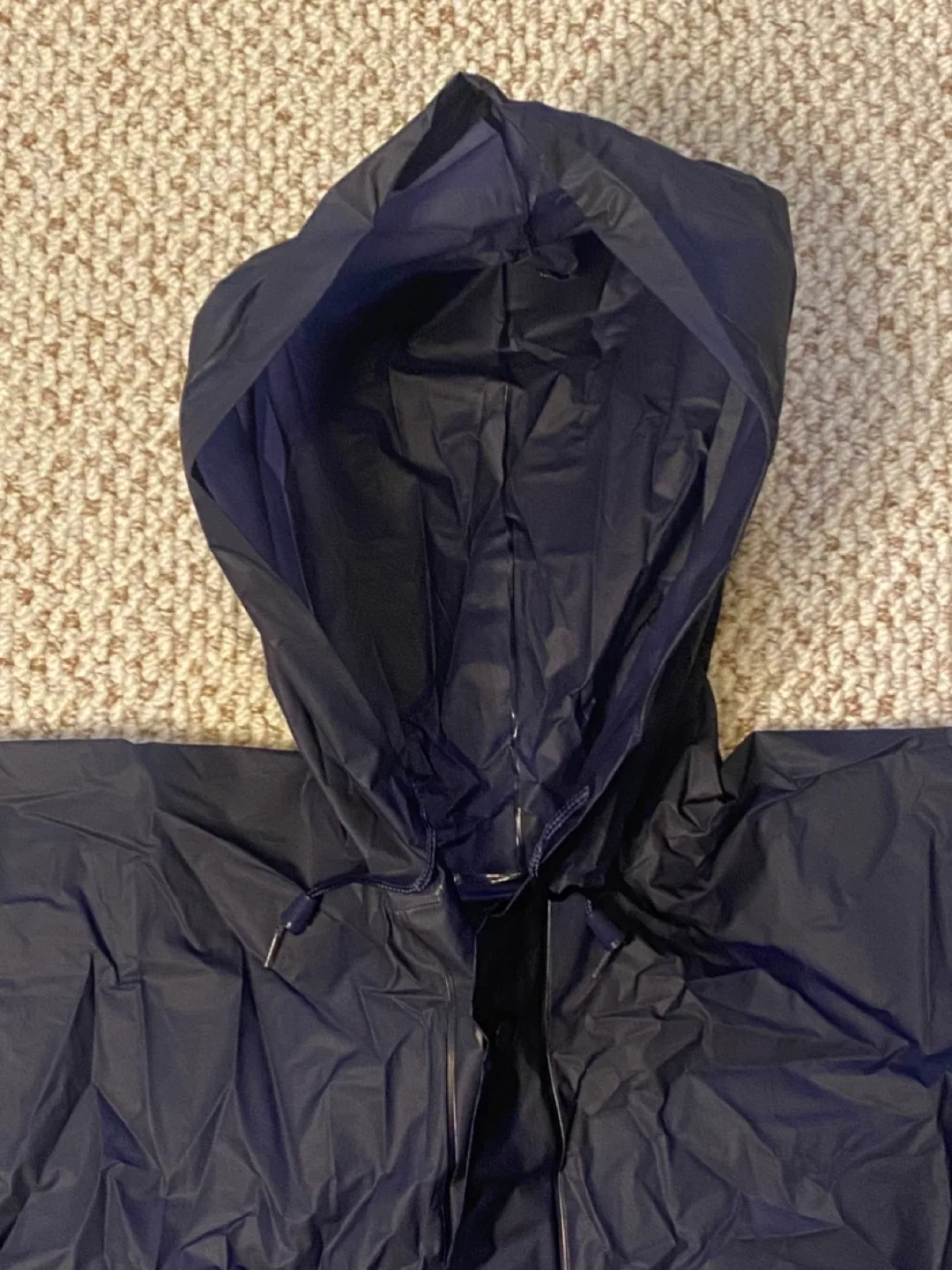 NEW! Set of 2 Rain Ponchos with tags! image indicator(5)