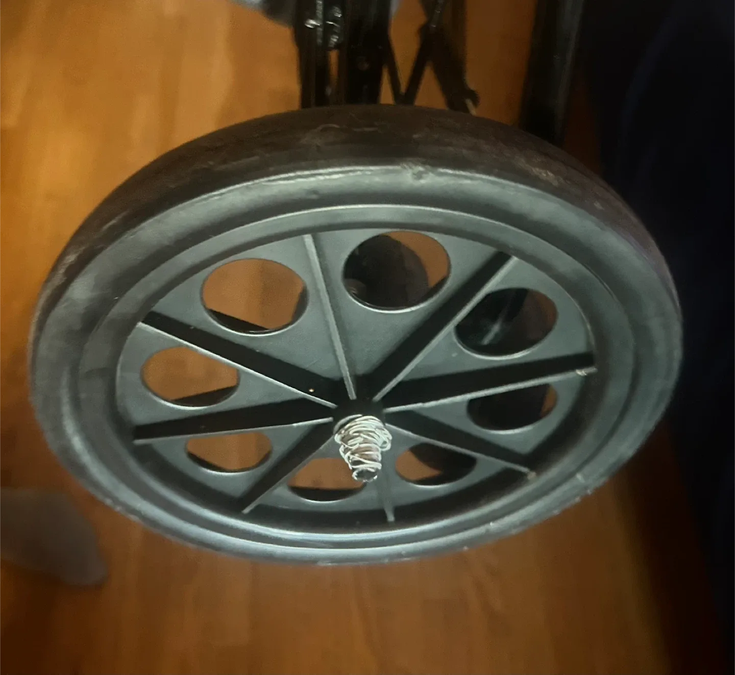 Metal Push Cart (Grocery Shopping/Laundry) image indicator(8)