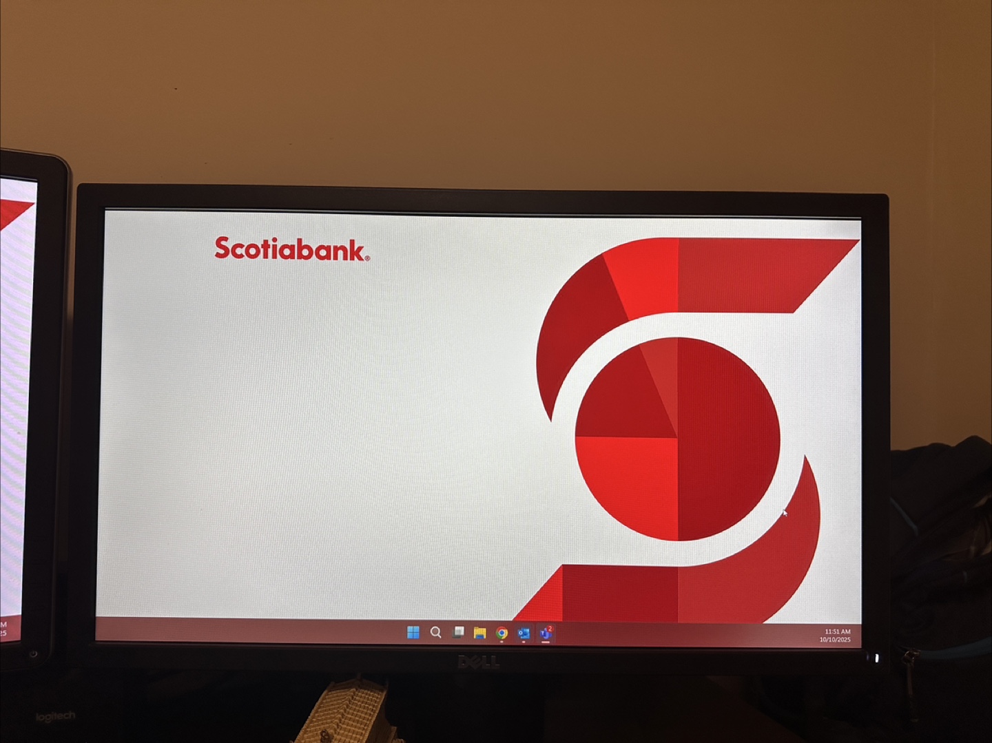 2 Dell Monitors - photo 2