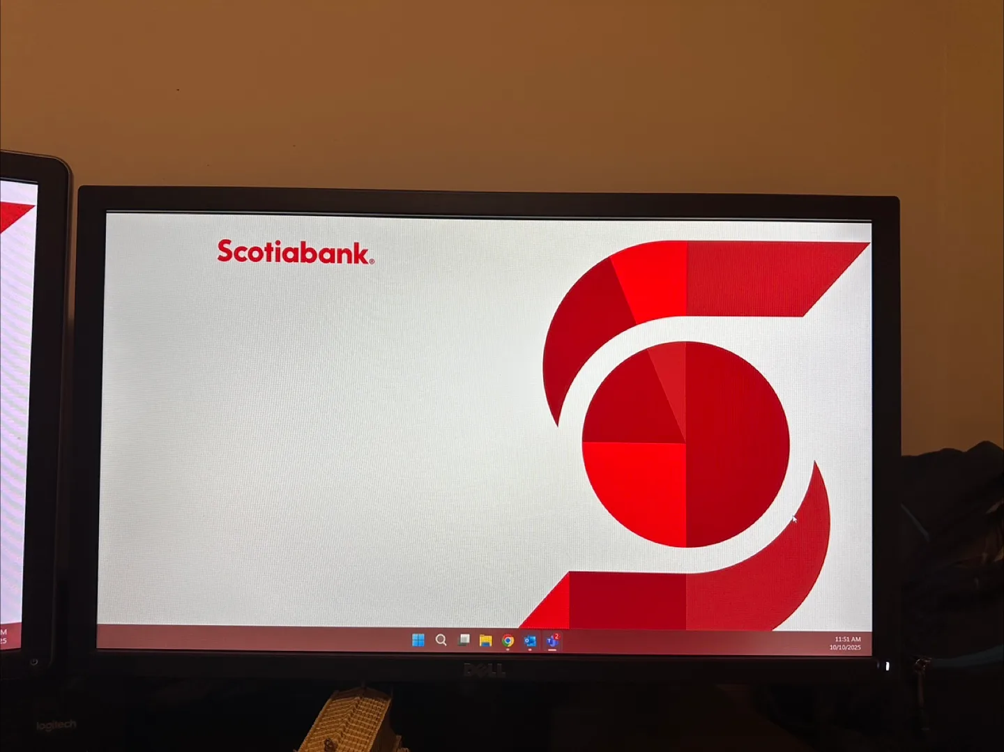 2 Dell Monitors image indicator(2)