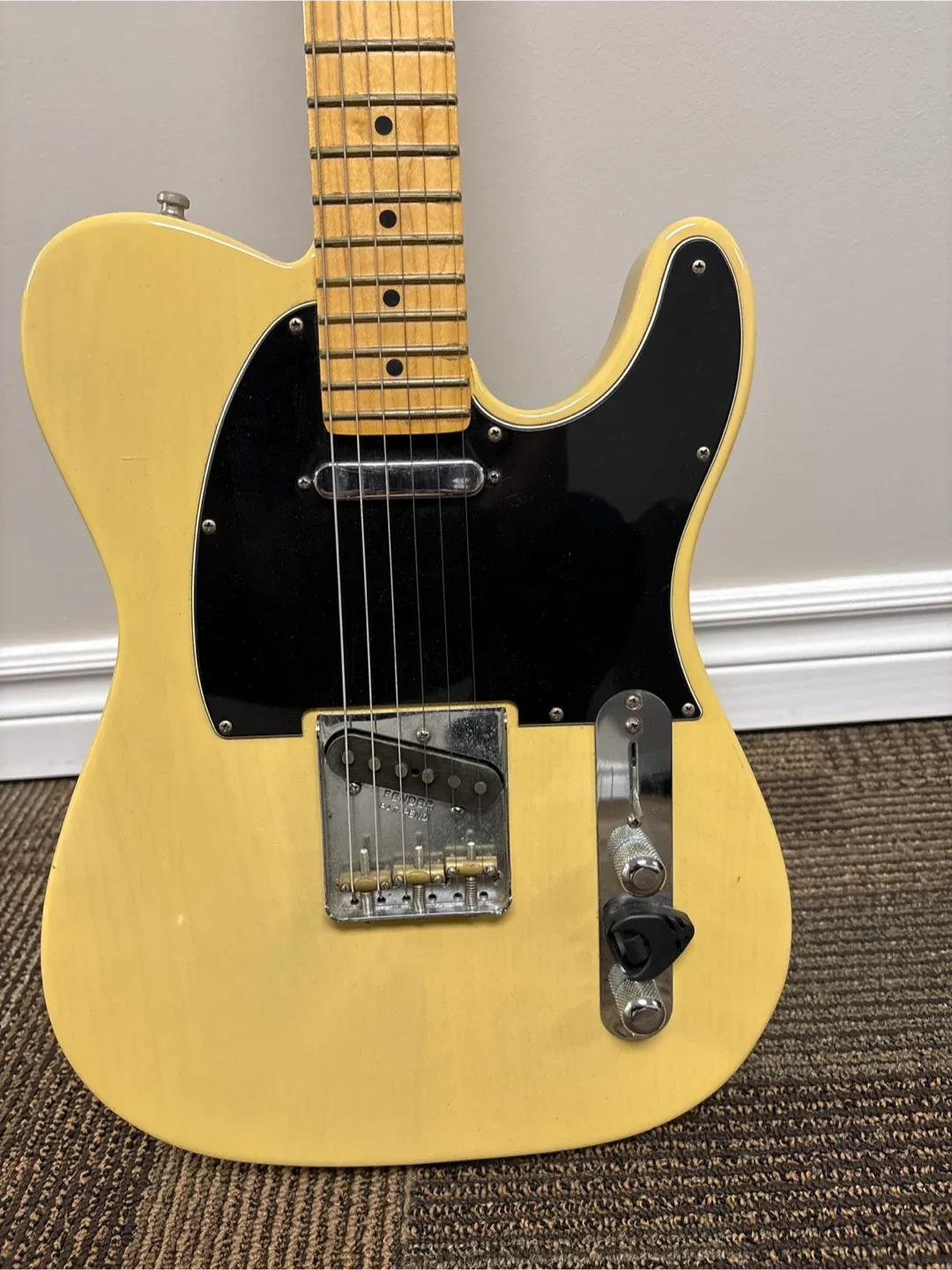 Fender Telecaster Electric Guitar (Pro) image indicator(3)