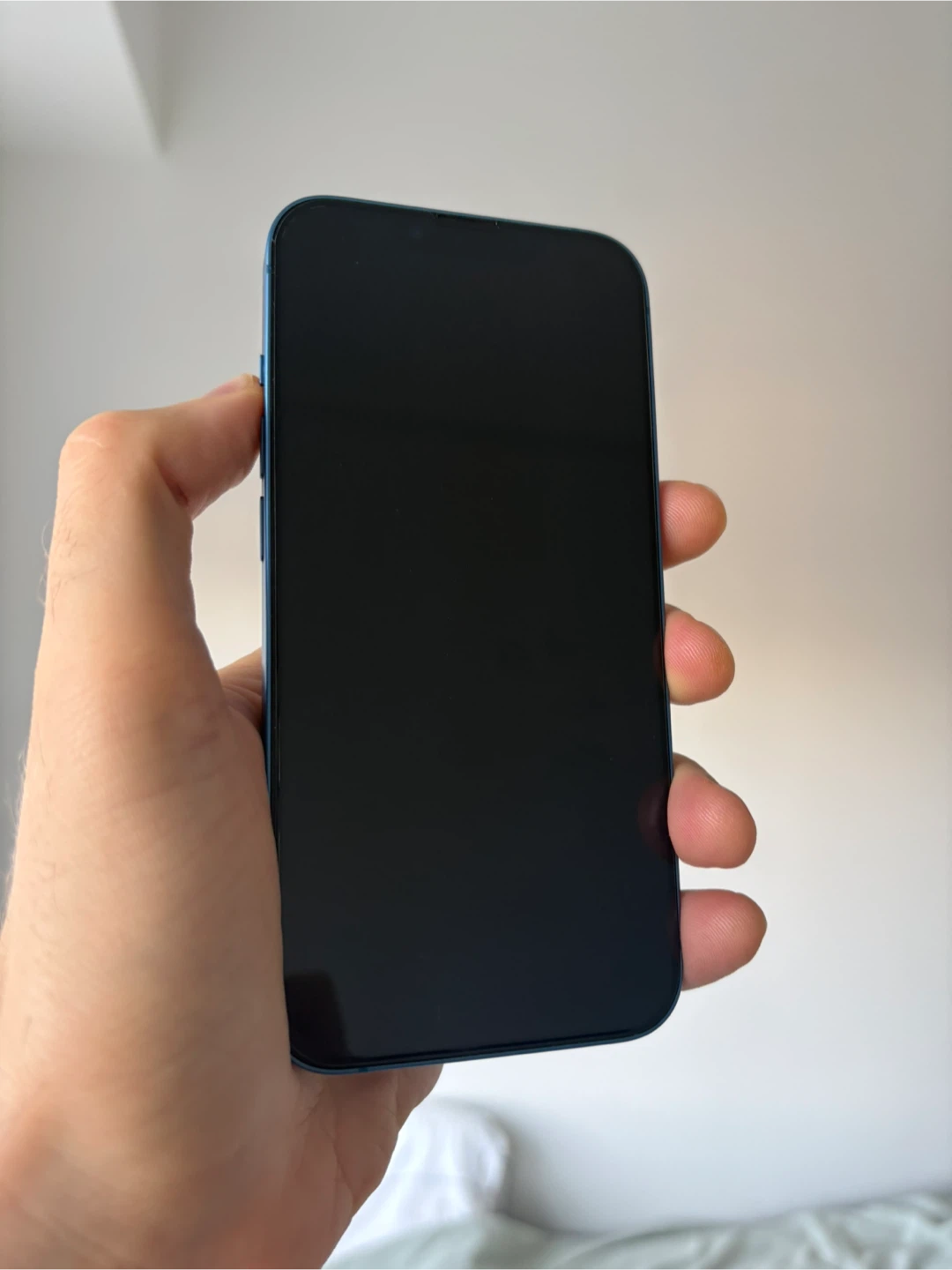 iPhone 13 Unlocked in great shape - photo 4