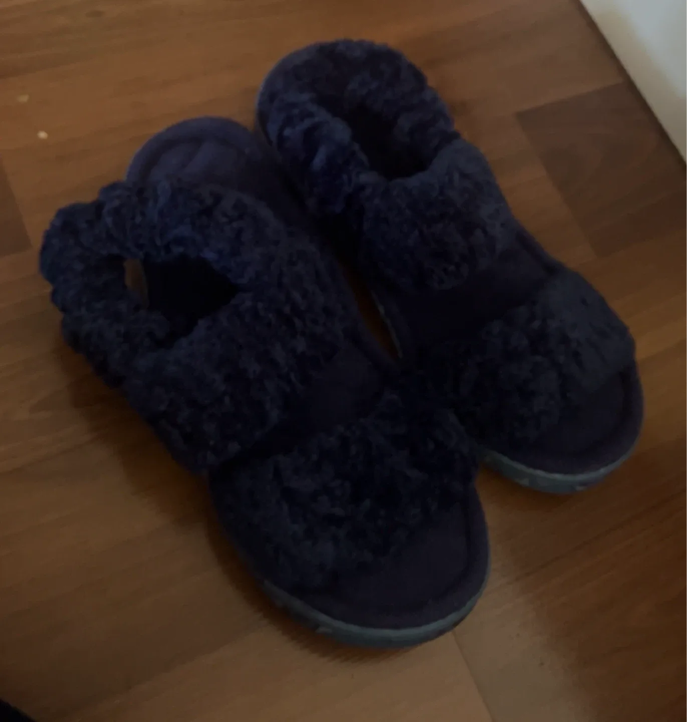 MUK LUKS Floral Sandals - Size 7 image indicator(3)