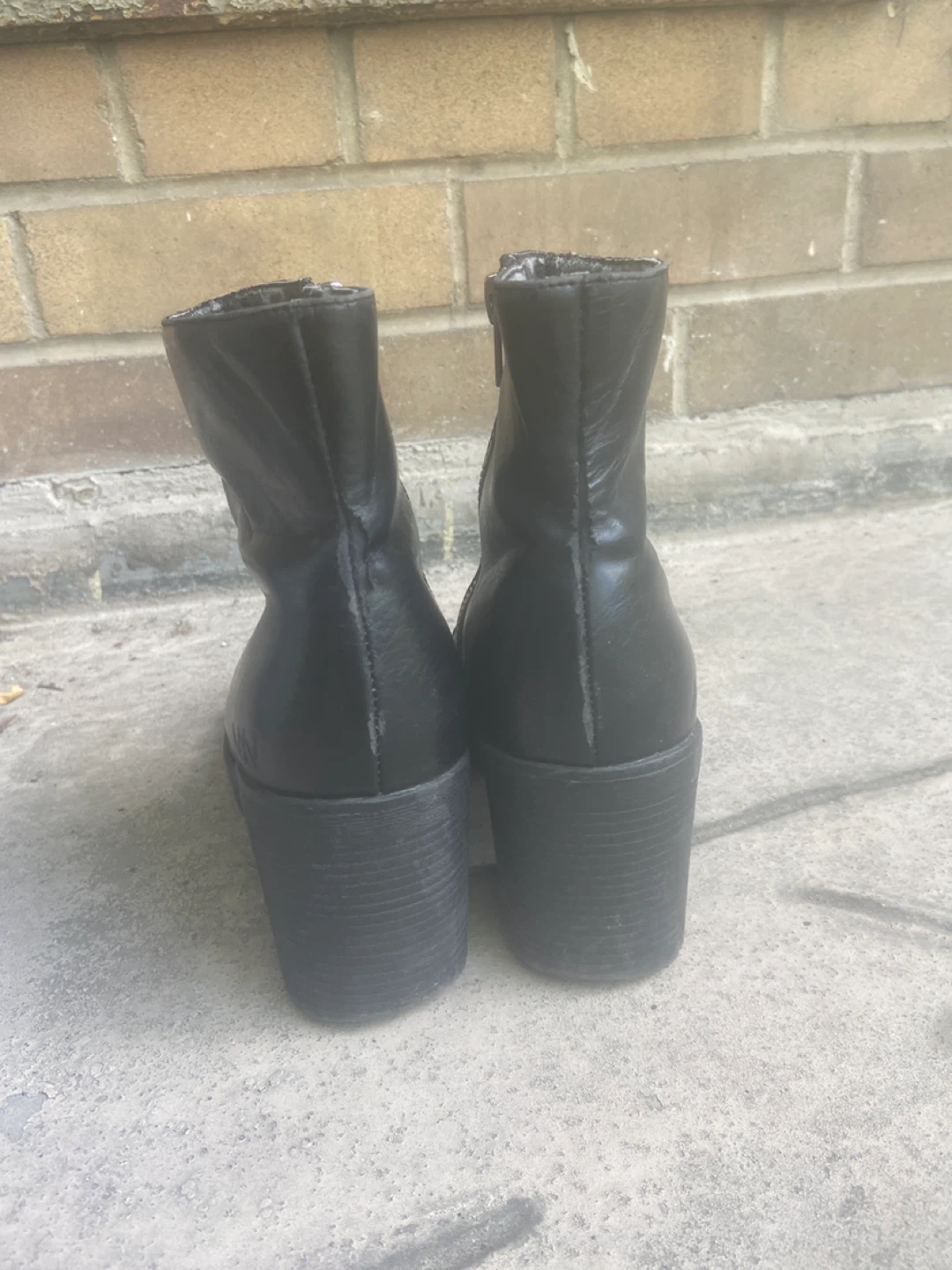 Short black boots size 37 - photo 4